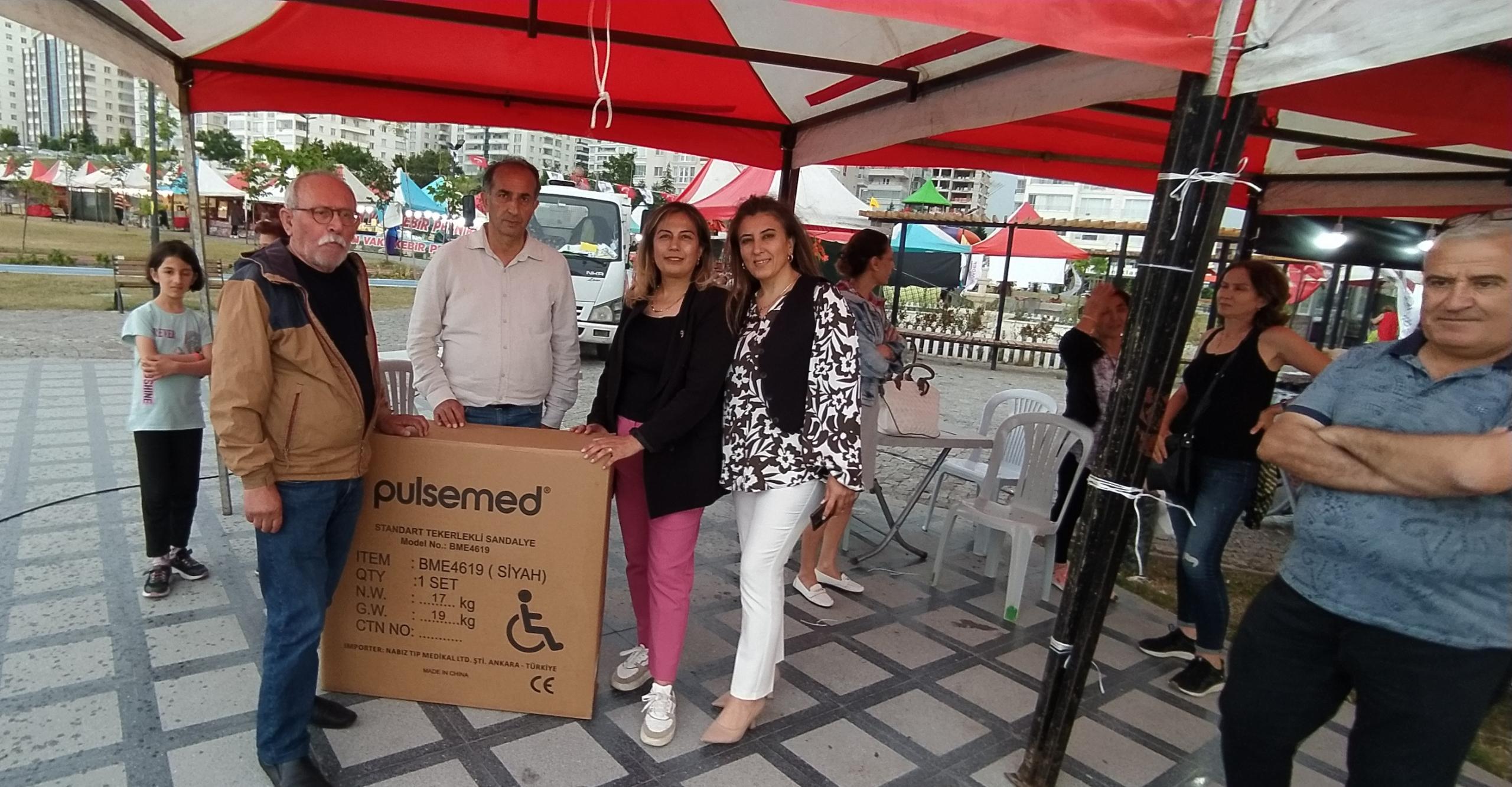 Mamak Uluslararası Yaz Festivali’nde Başkan Şahin Özel Bireyleri Sevindirdi